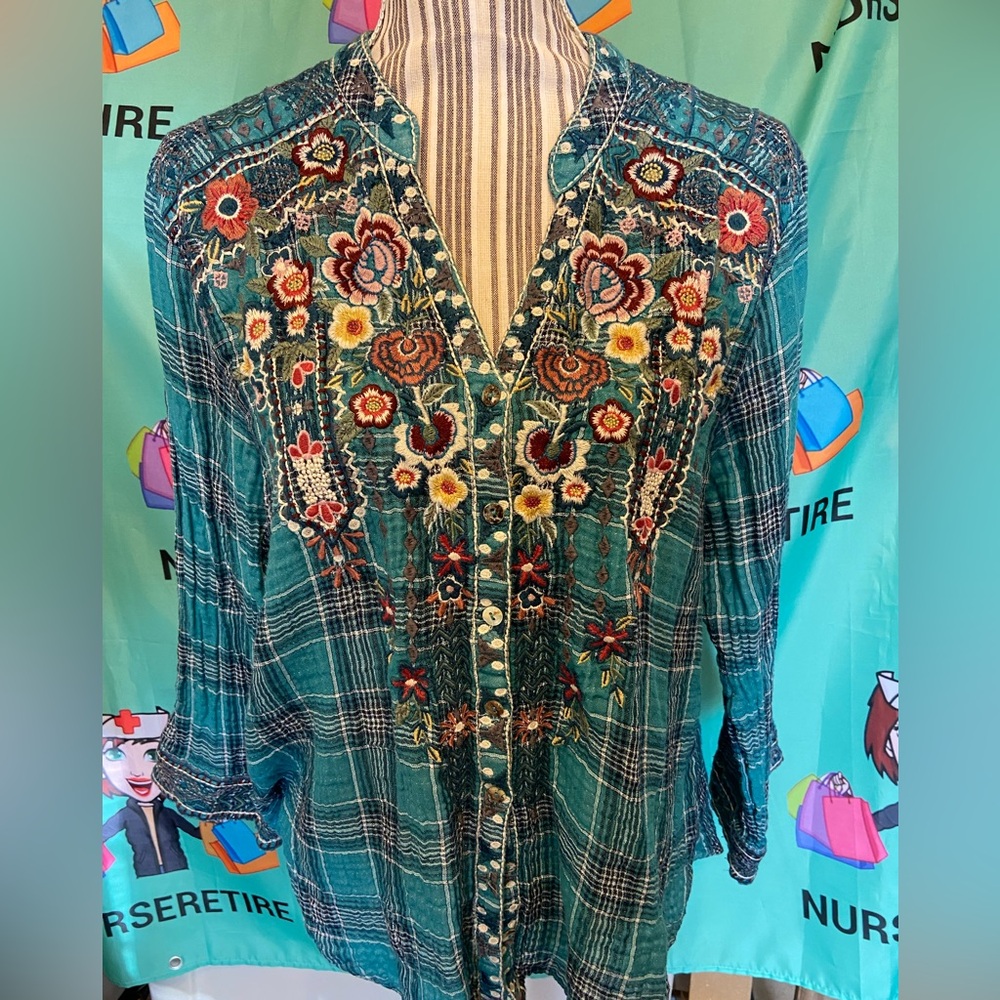 Johnny Was Floral Embroidered Plaid Blouse with Mandarin Collar size lg - Picture 5 of 9